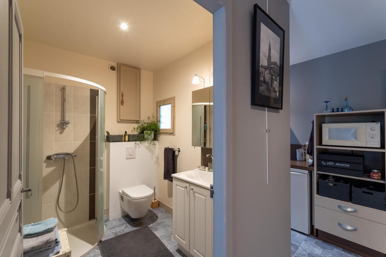 Chambre D Hote "Sous Le Clocher" Διαμέρισμα Saint-Léonard-de-Noblat Εξωτερικό φωτογραφία