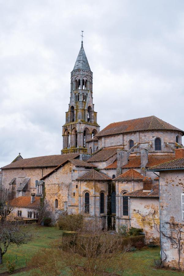 Chambre D Hote "Sous Le Clocher" Saint-Léonard-de-Noblat Εξωτερικό φωτογραφία