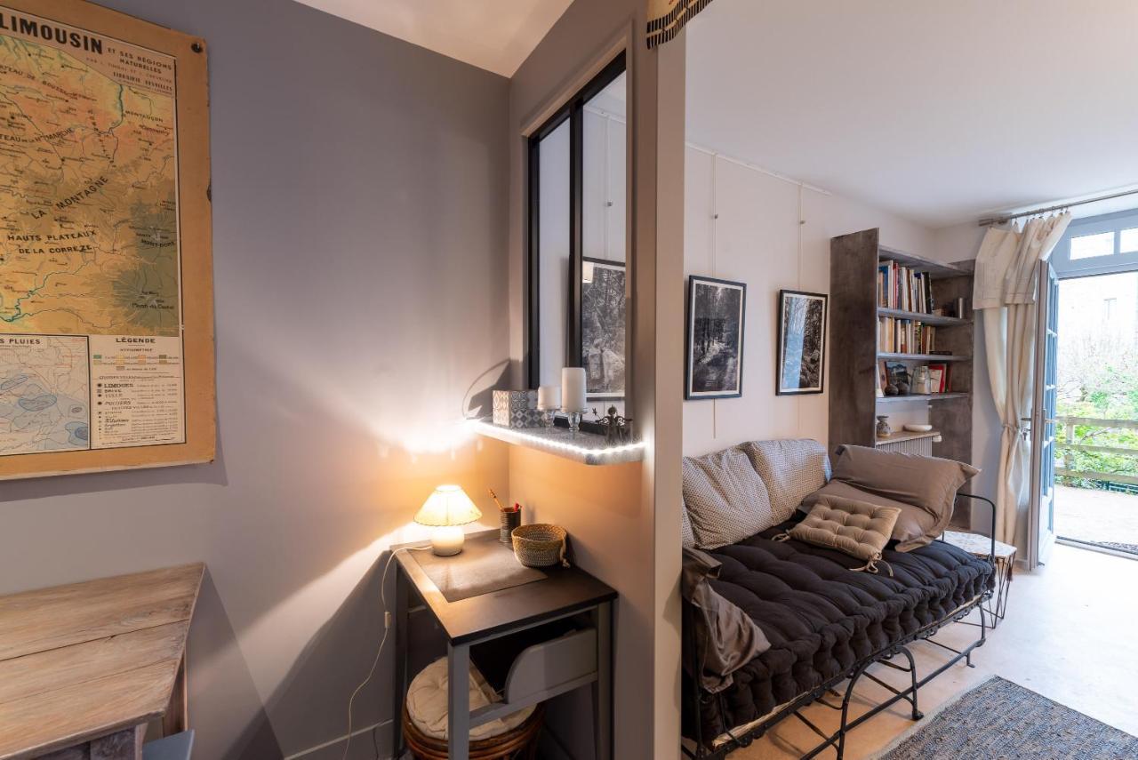 Chambre D Hote "Sous Le Clocher" Saint-Léonard-de-Noblat Εξωτερικό φωτογραφία